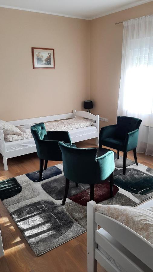 Apartamento Marija Srbobran Exterior foto